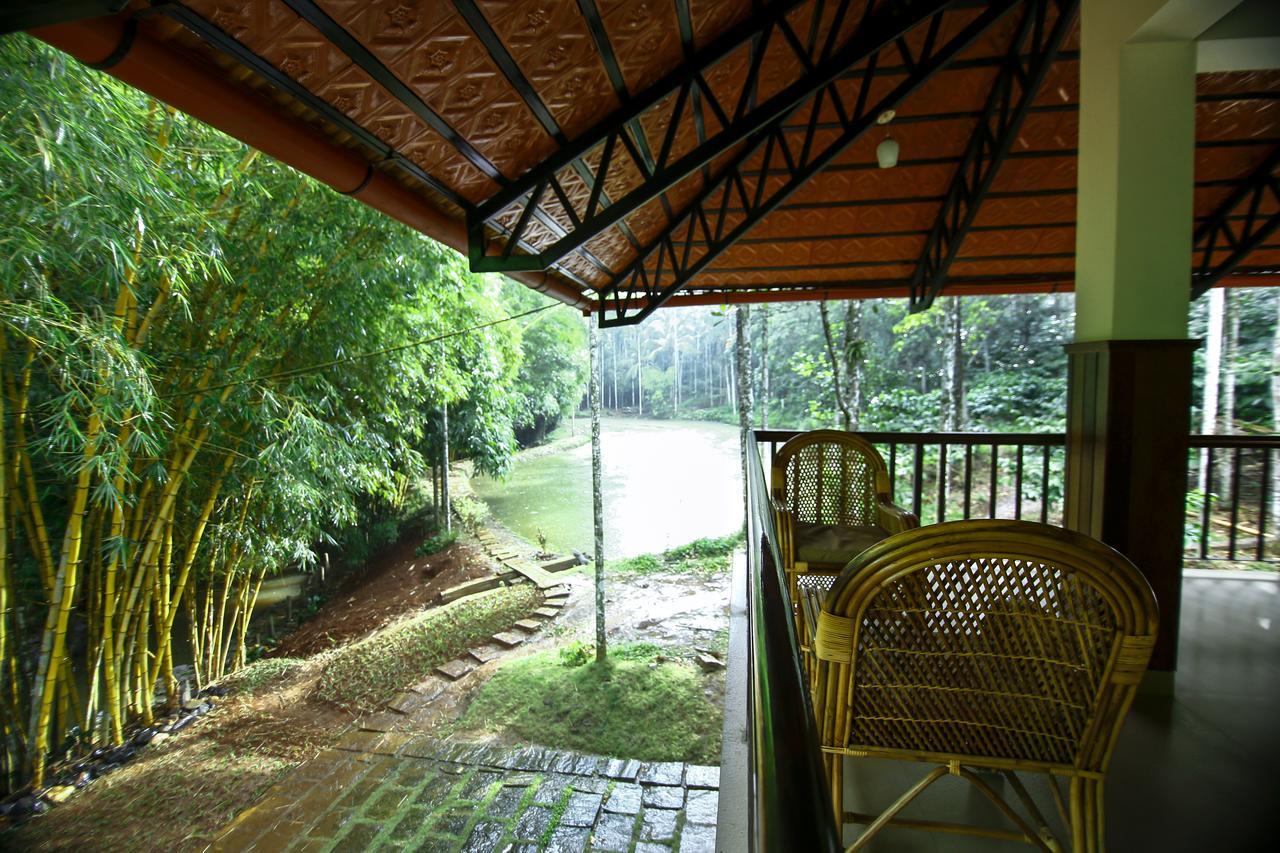 Bamboo Creek Resort Vaduvanchal Luaran gambar